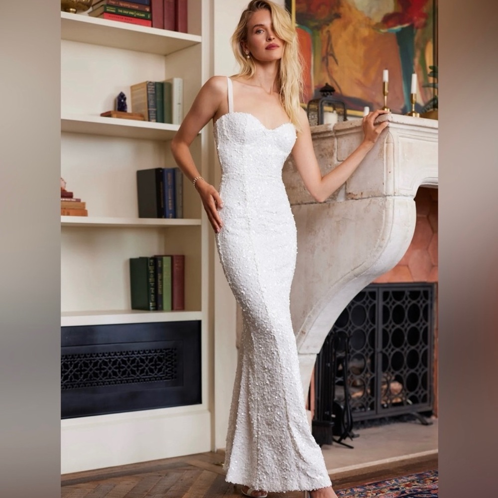 V.Chapman - The Ruby Dress in white sequins